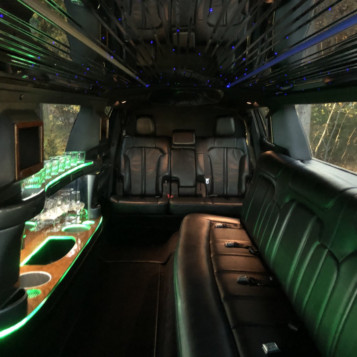 Limousine for Sale in Morganville, NJ - Photo 12