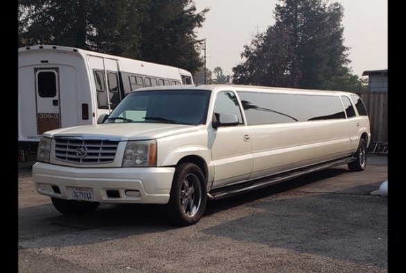 2006 Cadillac Escalade Limousine for Sale in Santa Clara, CA - Main Photo