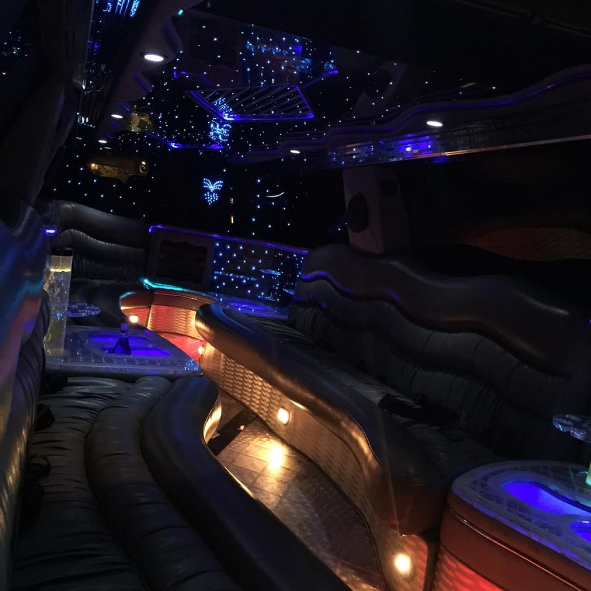 Photo of Limousine for sale: 2006 Cadillac Escalade 30" by Tiffany