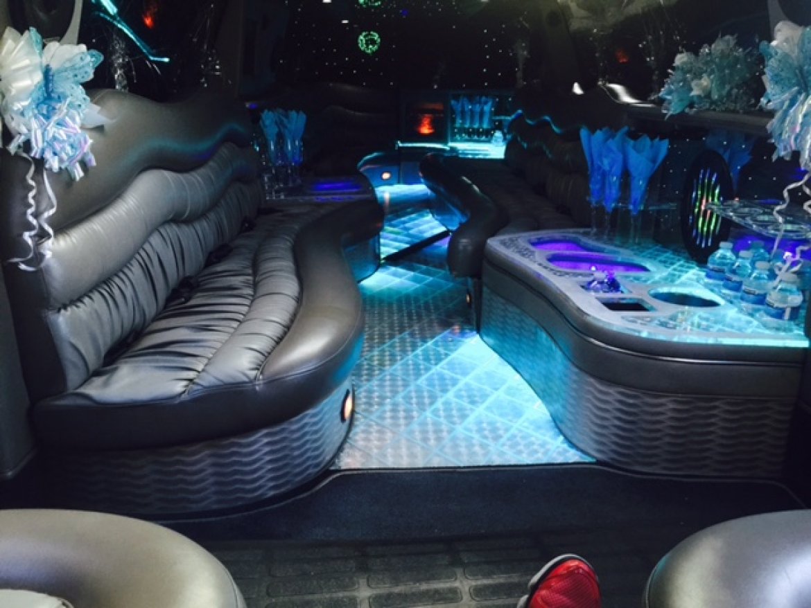 Photo of Limousine for sale: 2006 Cadillac Escalade 30" by Tiffany