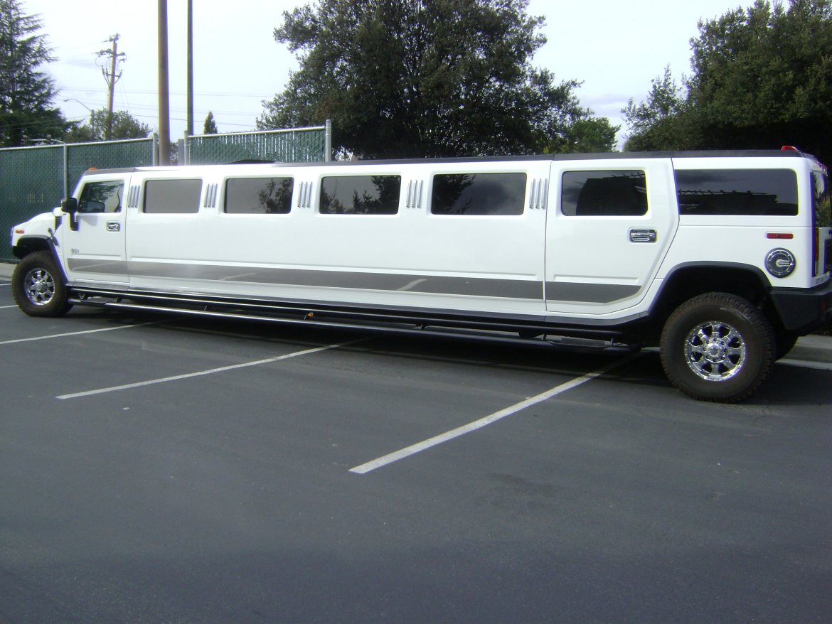 Limousine for Sale in Santa Clara, CA - Photo 4