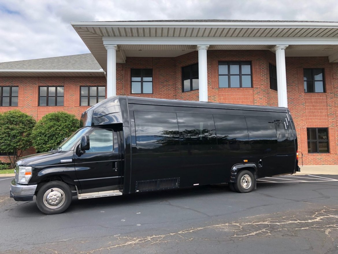 Limo Bus for sale: 2014 Ford E450 by KSIR