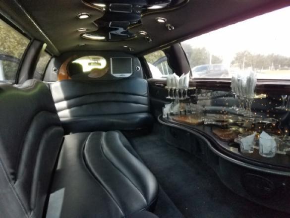 2006 Cadillac Federal Limousine