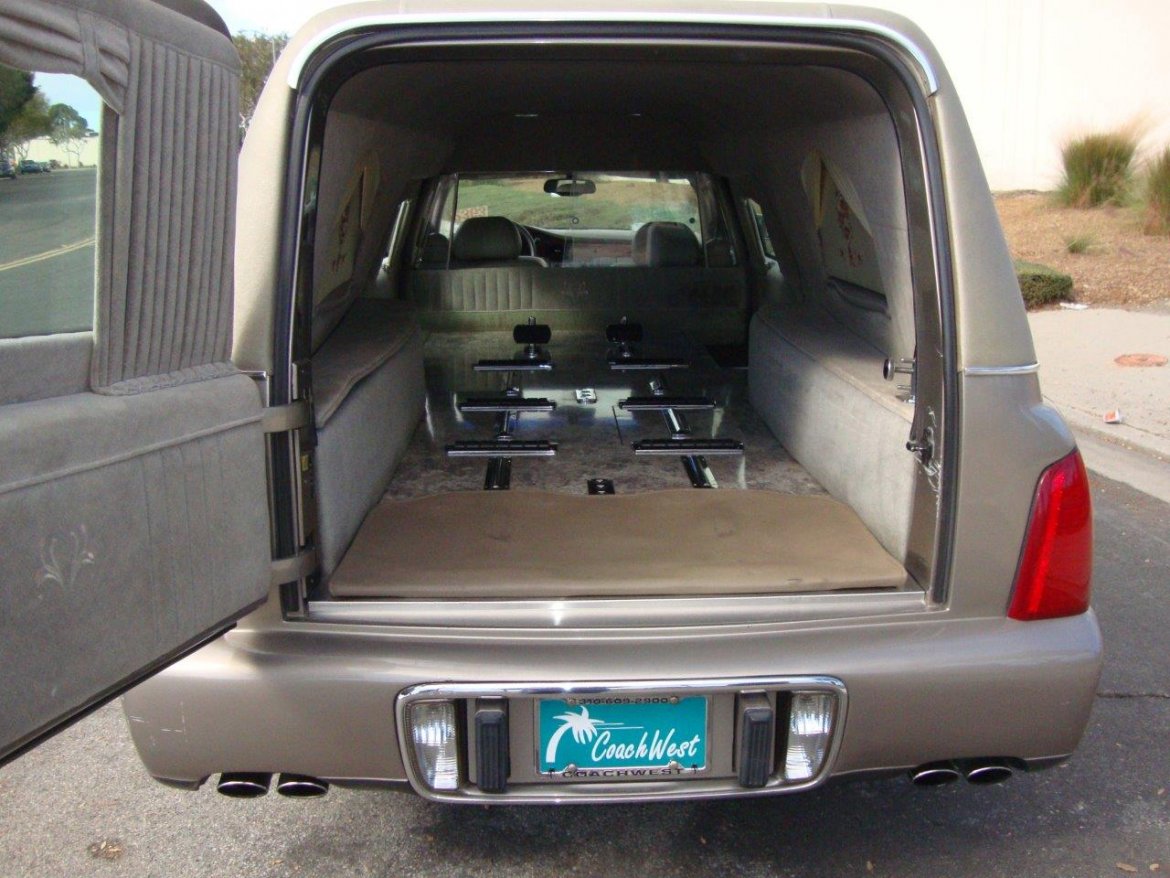 Funeral for Sale in Carson, CA - Photo 13