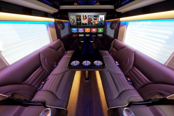 2021 Mercedes-Benz CEO Sprinter Sprinter for Sale in Carson, CA - Photo 2
