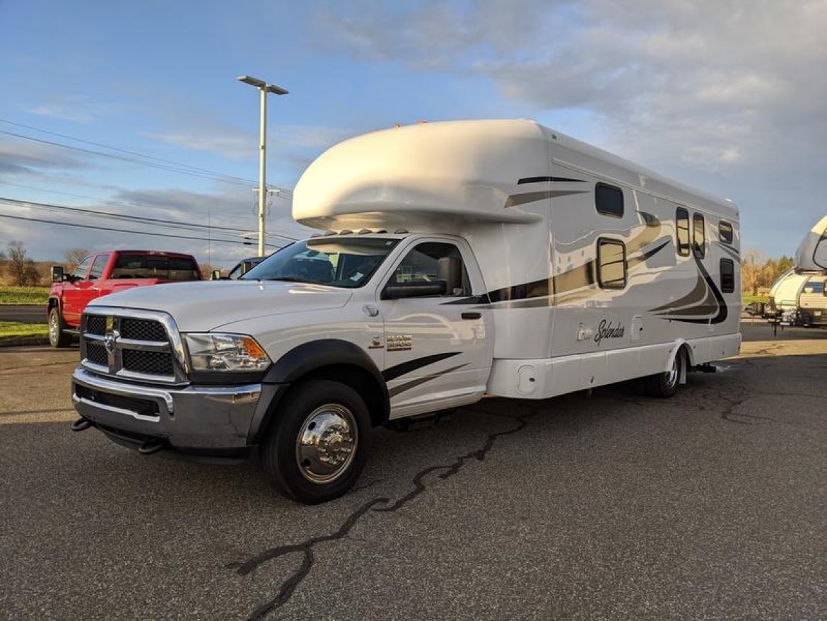 2017 Born Free Splendor Dodge RAM 5500 Cummins Turbo Diesel Motorcoach - Photo 2