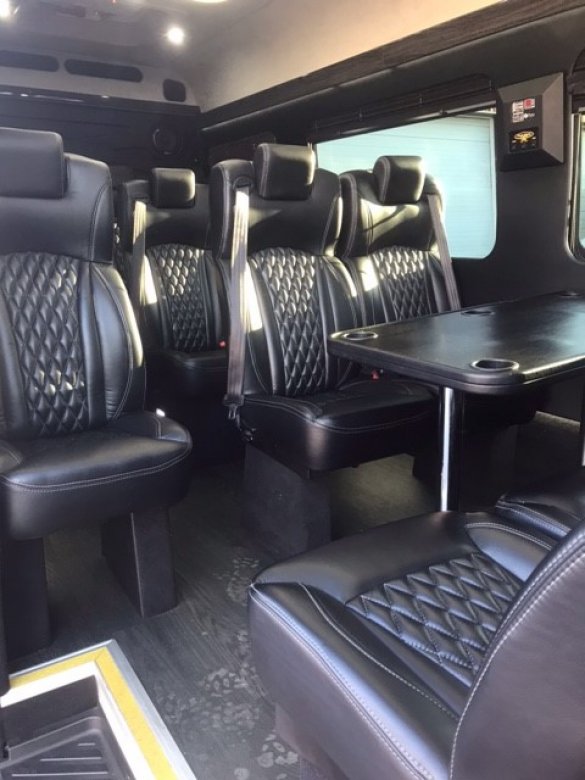 2018 Mercedes-Benz 3500 Executive Coach Executive Shuttle for Sale in Evansville, IN - Photo 2