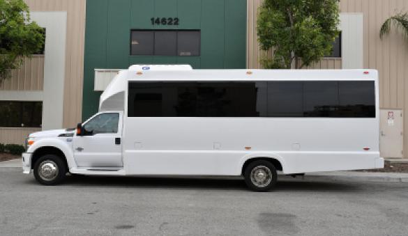 2013 Ford f-550 Limo Bus for Sale in Fontana, CA - Main Photo