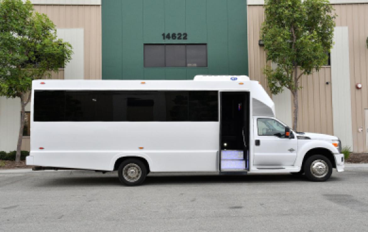 Photo of Limo Bus for sale: 2013 Ford f-550 by Tiffany