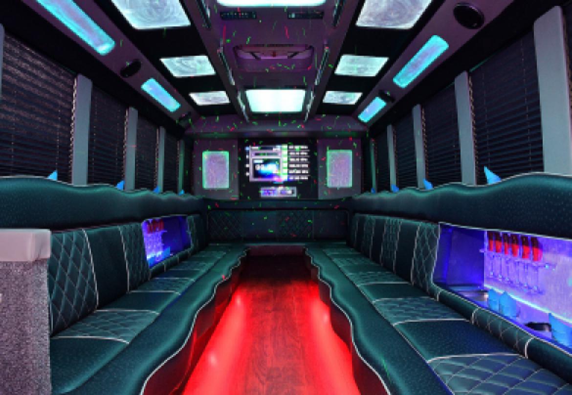 Photo of Limo Bus for sale: 2013 Ford f-550 by Tiffany