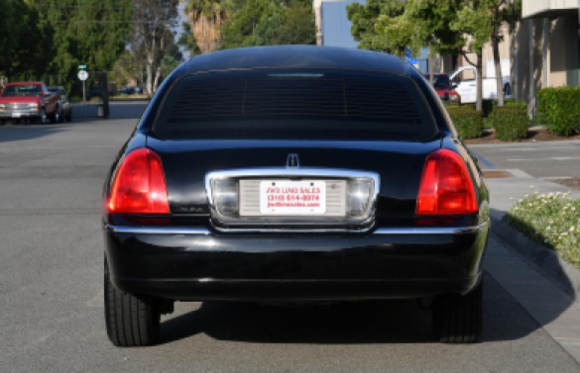 Photo of Limousine for sale: 2010 Lincoln town car 120&quot; by Executive coach builders