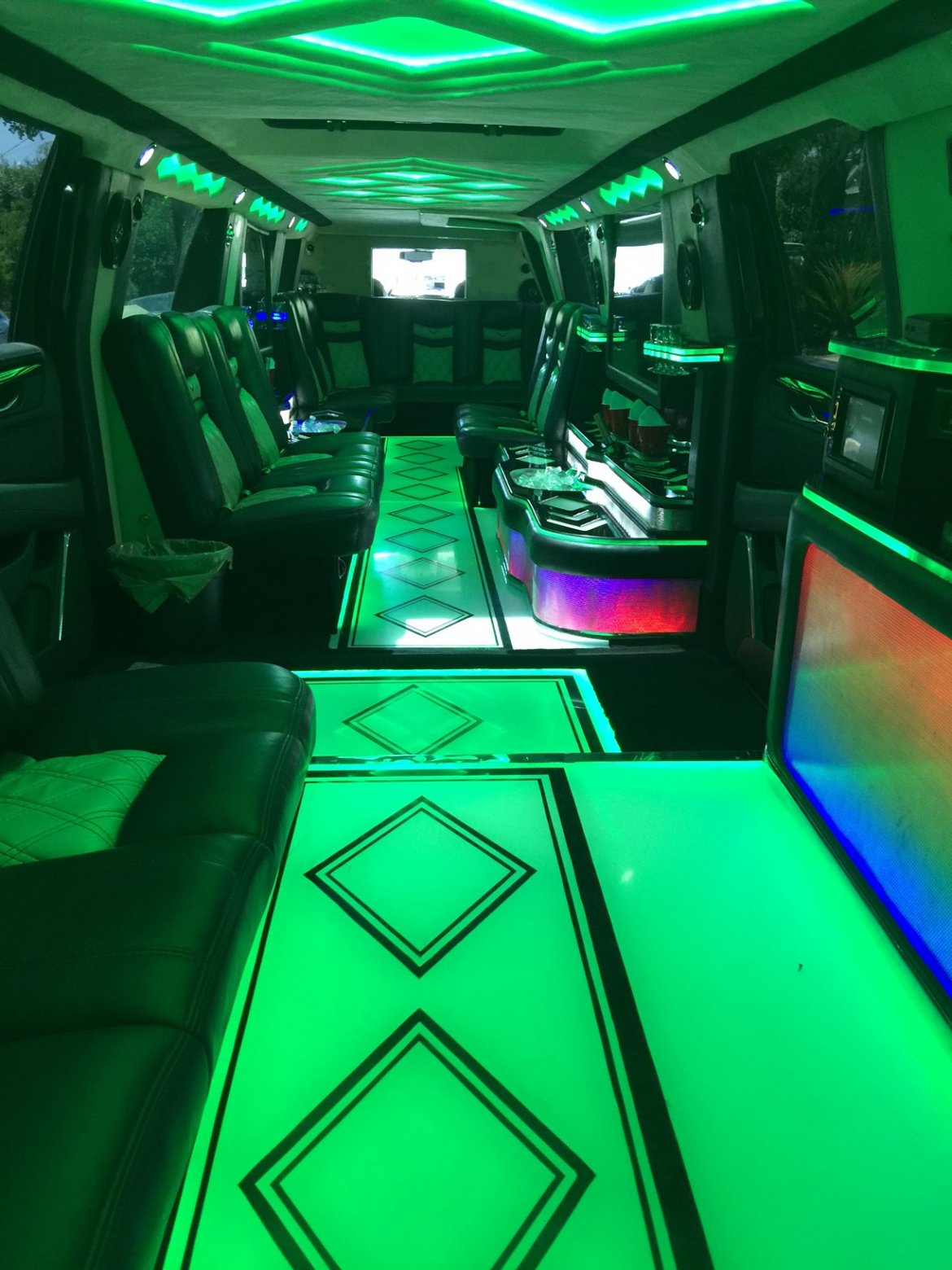 Limousine for Sale in los angeles, CA - Photo 2