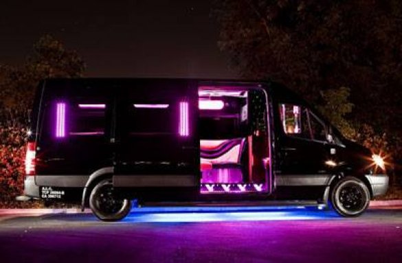 2012 Mercedes-Benz 2500 Sprinter for Sale in Hingham, MA - Main Photo