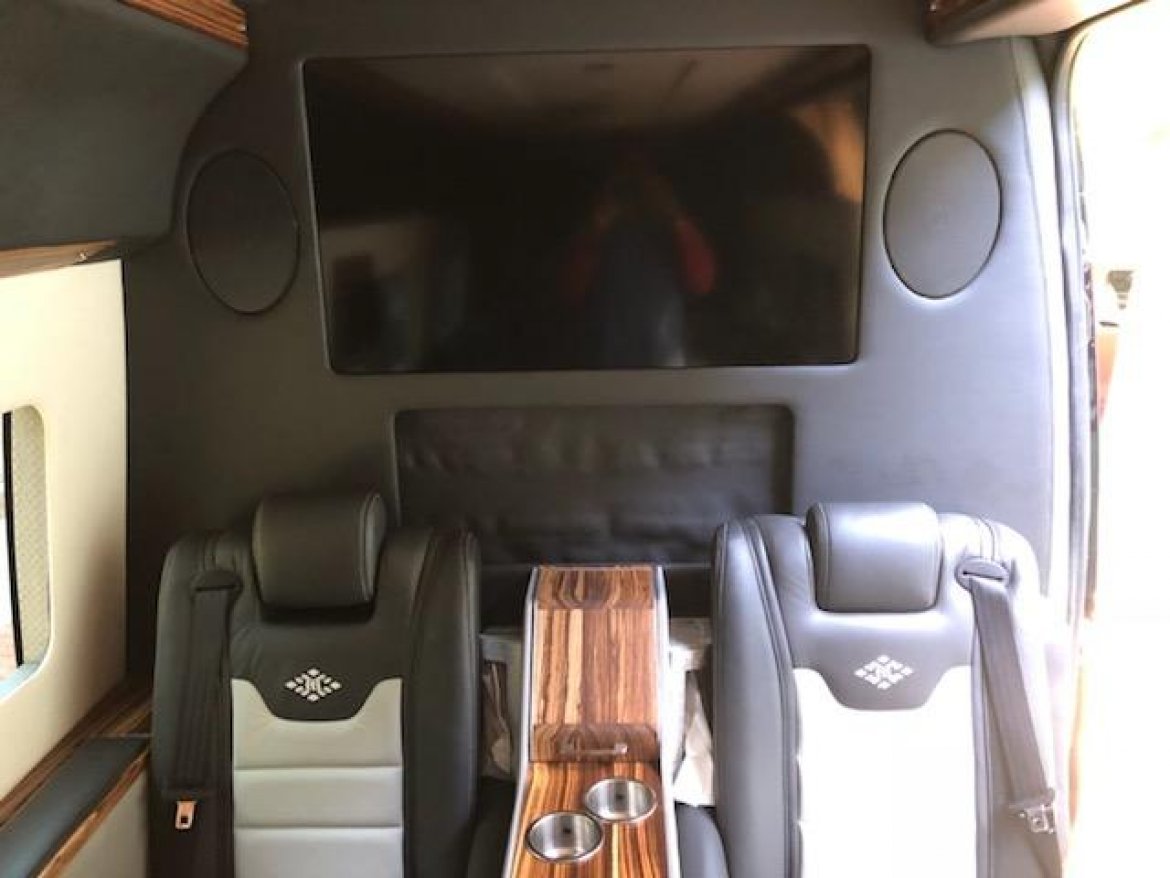 Sprinter for Sale in Savannah, GA - Photo 2