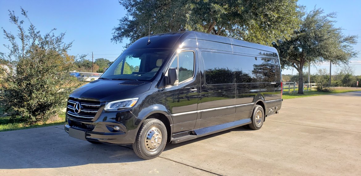 Sprinter for Sale in Houston, TX - Photo 3