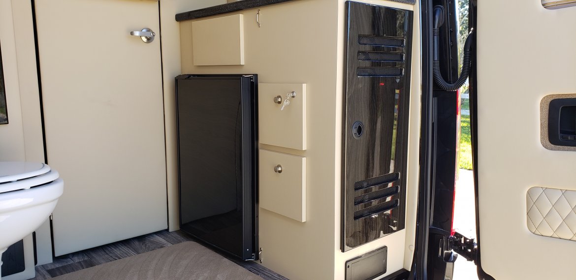Sprinter for Sale in Houston, TX - Photo 37
