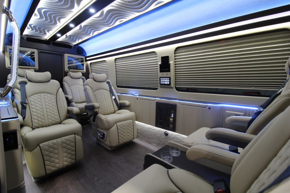 Sprinter for Sale in Springfield, MO - Photo 2
