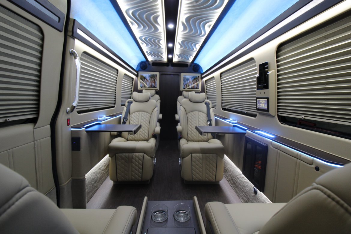 Sprinter for Sale in Springfield, MO - Photo 9