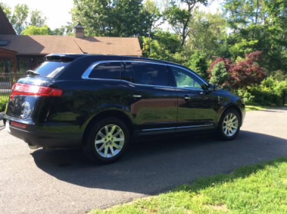 2013 Lincoln MKT SUV for Sale in Bordentown, NJ - Photo 3