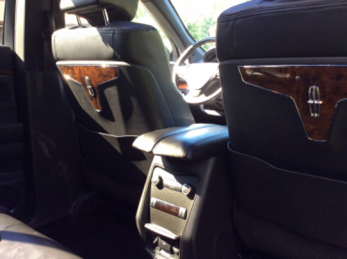 Photo of SUV for sale: 2013 Lincoln MKT by Lincoln