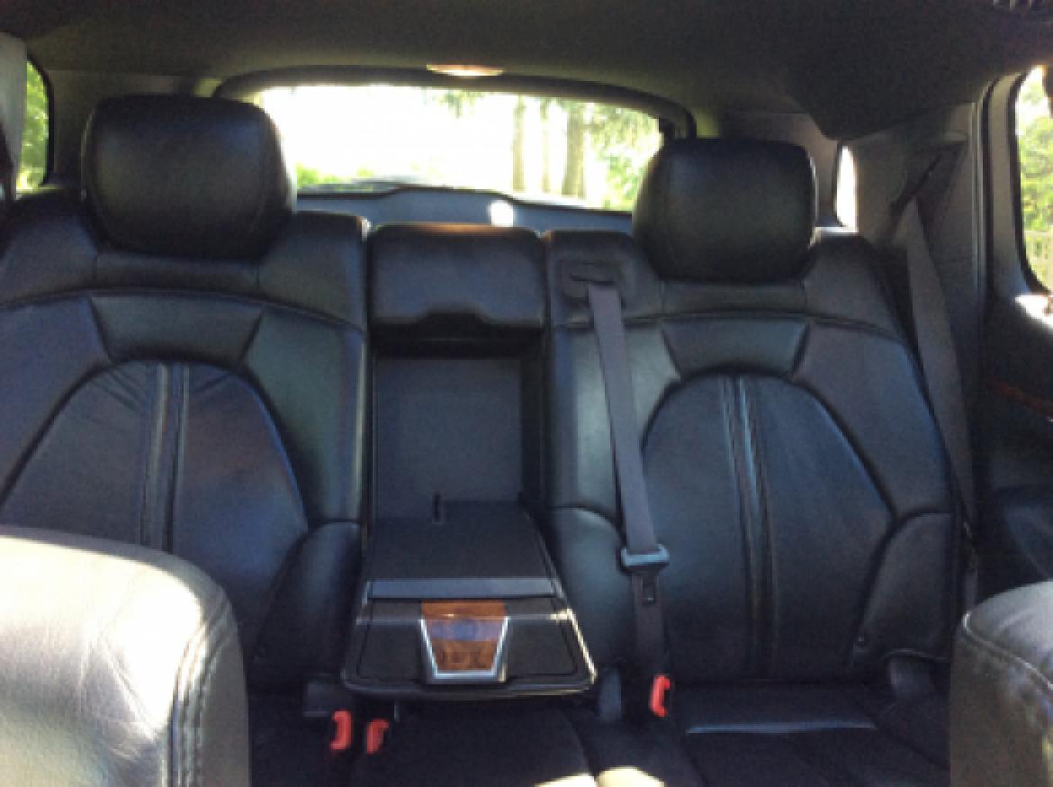 Photo of SUV for sale: 2013 Lincoln MKT by Lincoln