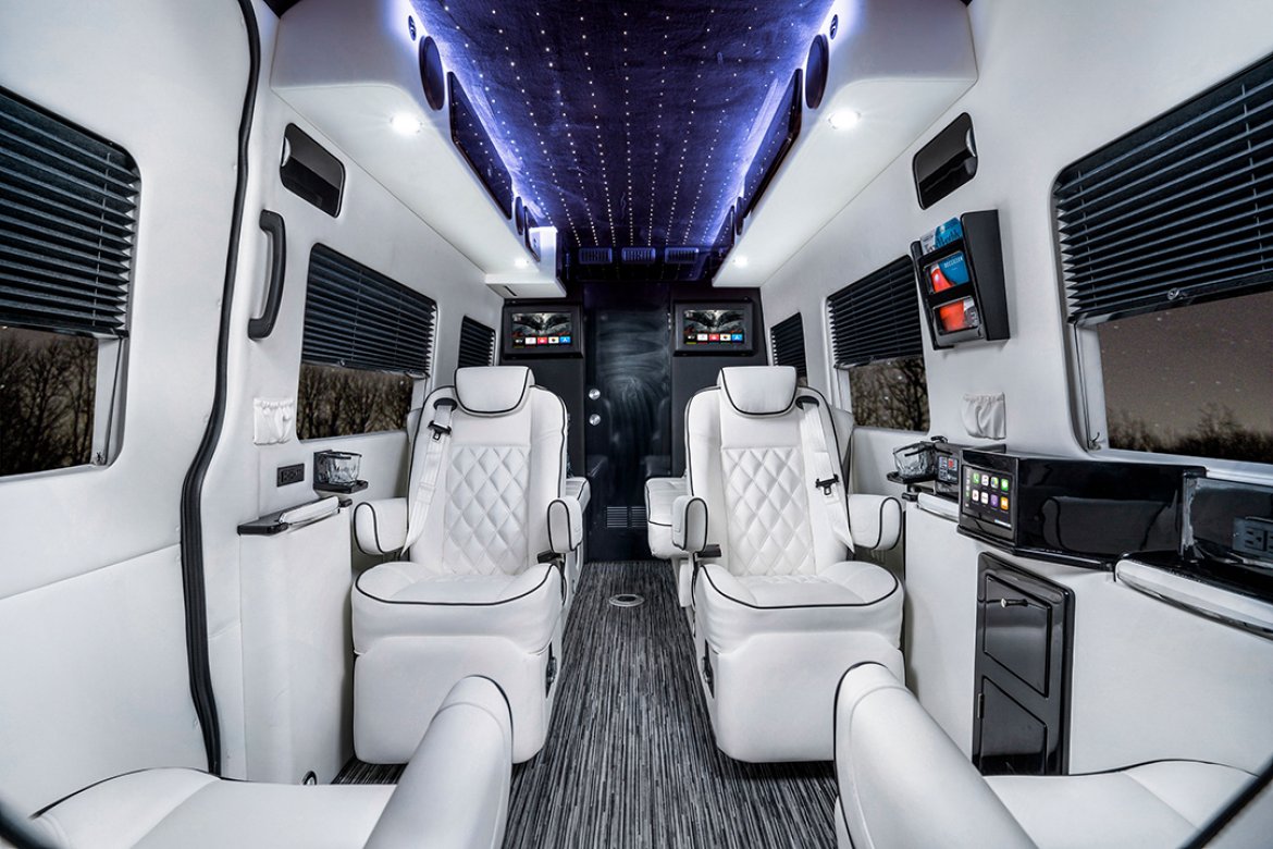 Sprinter for Sale in San Antonio, TX - Photo 2