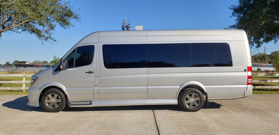 Sprinter for Sale in Houston, TX - Photo 4