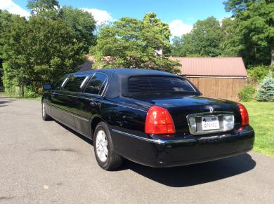 2008 Lincoln Town Car Limousine for Sale in Bordentown, New Jersey, US - Photo 4
