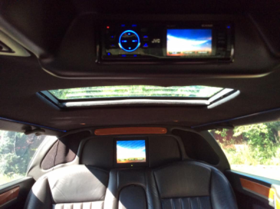 Photo of Limousine for sale: 2008 Lincoln Town Car 72&quot; by Krystal