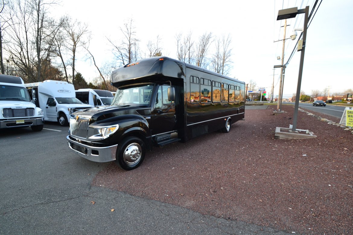 Shuttle Bus for Sale in Morganville, NJ - Photo 3