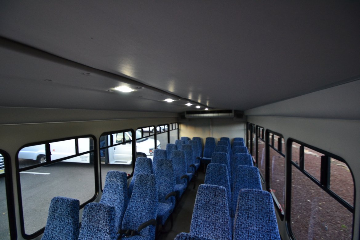 Shuttle Bus for Sale in Morganville, NJ - Photo 17