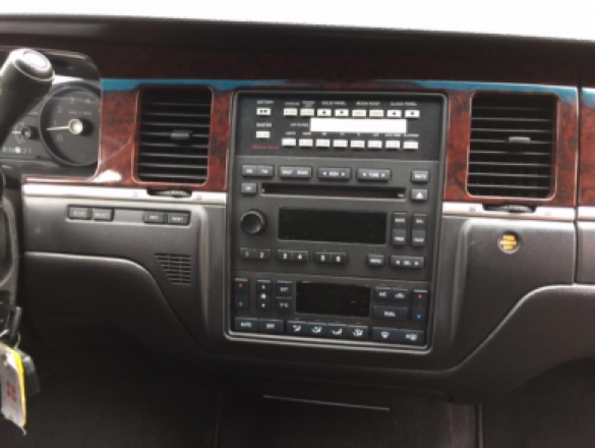 Photo of Limousine for sale: 2007 Lincoln   Town Car 120&quot; by DaBryan Coach Builders