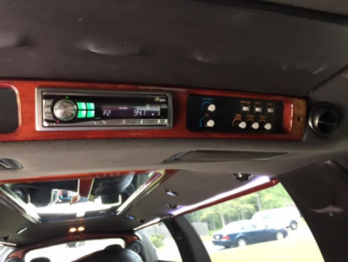Photo of Limousine for sale: 2007 Lincoln   Town Car 120&quot; by DaBryan Coach Builders