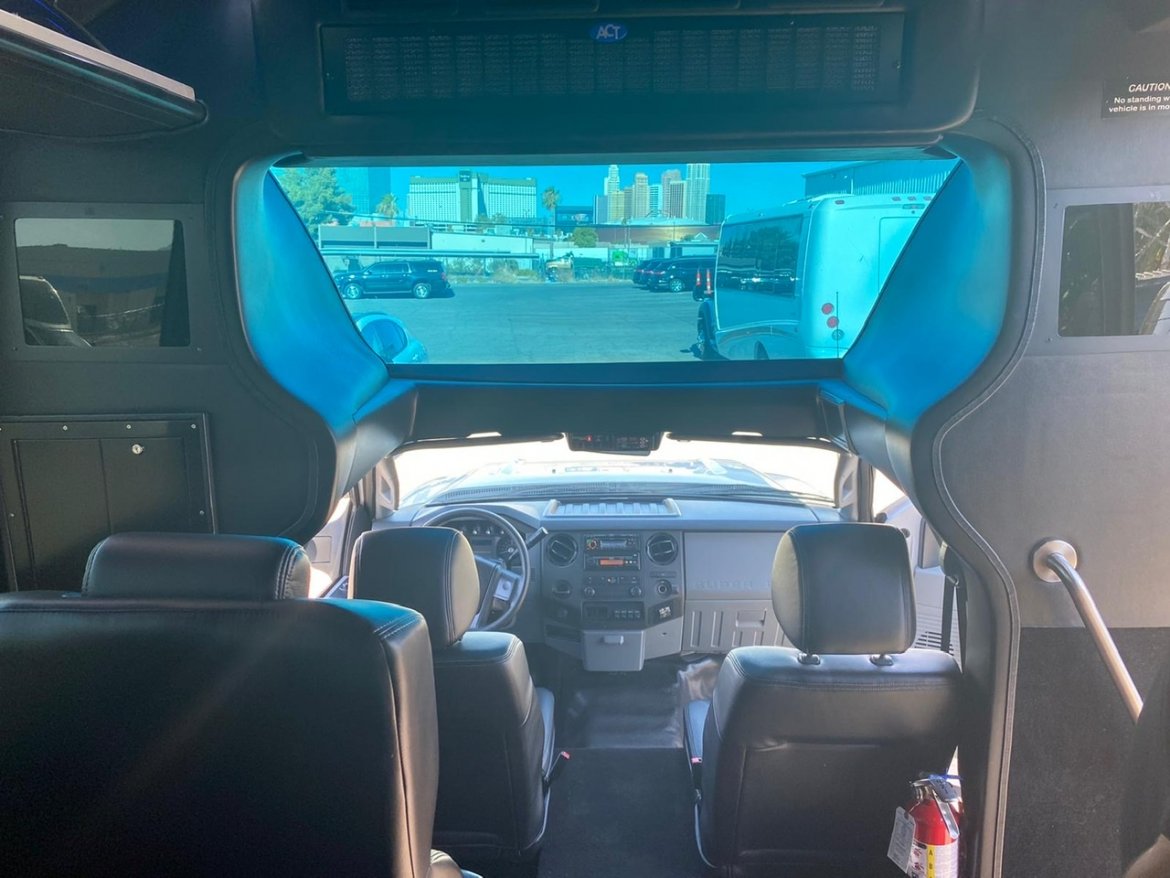 Shuttle Bus for Sale in Las Vegas, NV - Photo 9