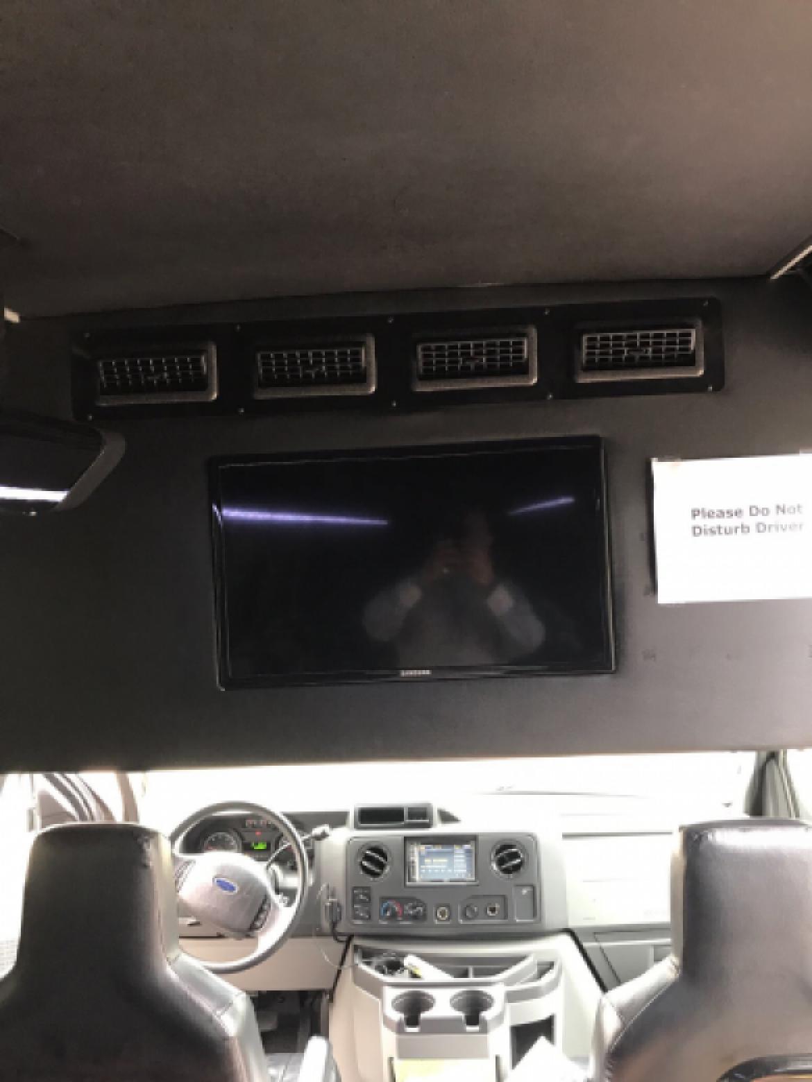 Photo of Shuttle Bus for sale: 2012 Ford E-450 Econoline by Federal Coach