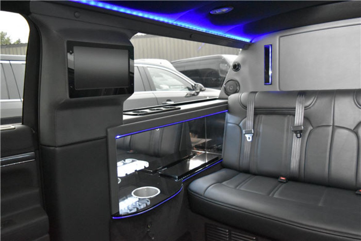 Limousine for sale: 2019 Lincoln MKT 70&quot; by ROYALE
