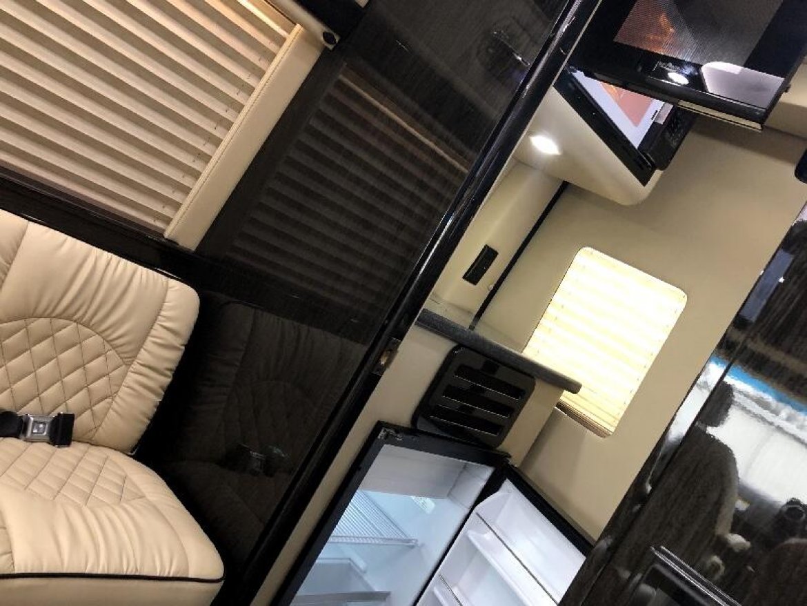Sprinter for Sale in Elkhart, IN - Photo 12