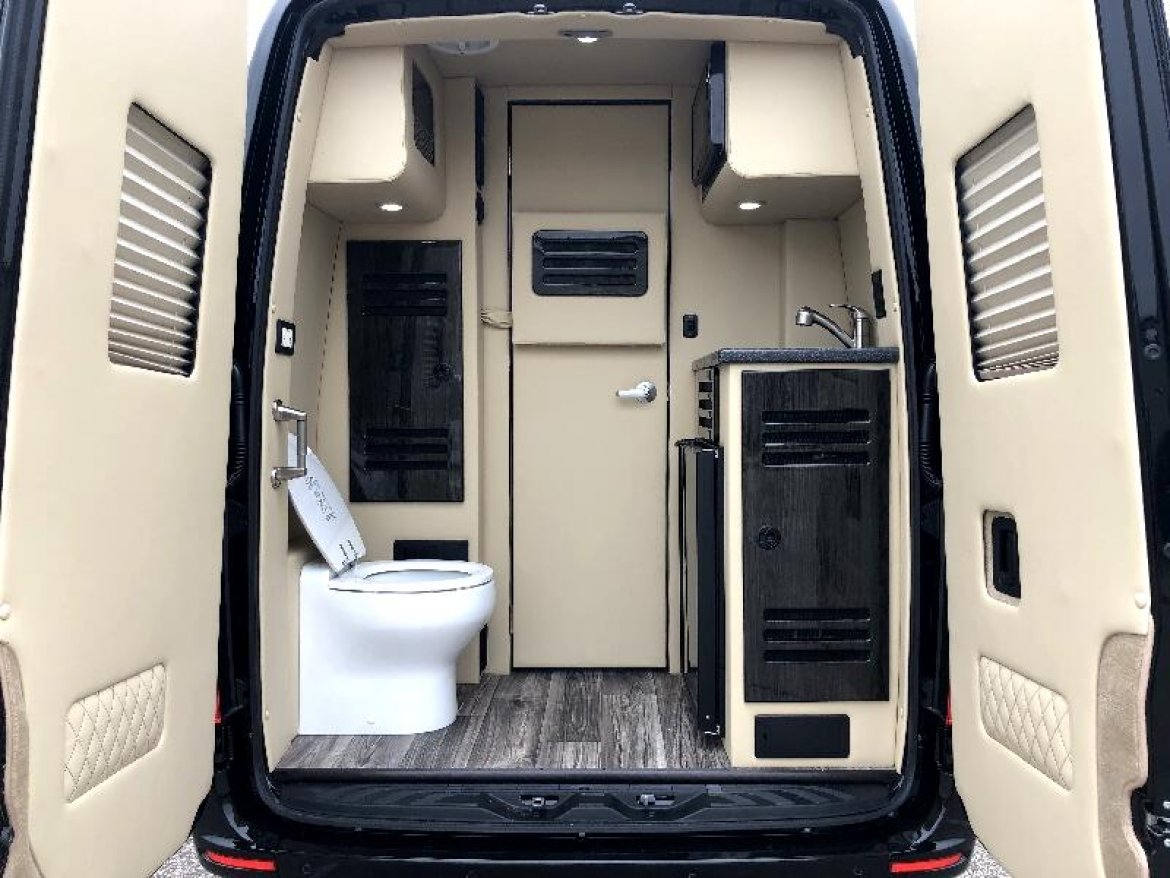 Sprinter for Sale in Elkhart, IN - Photo 13