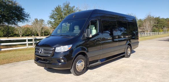 2019 Mercedes-Benz Sprinter 3500 170" EXT Sprinter for Sale in Cypress, TX - Main Photo