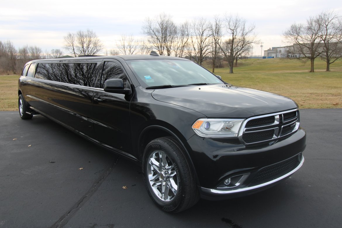 Limousine for Sale in Springfield, MO - Photo 2