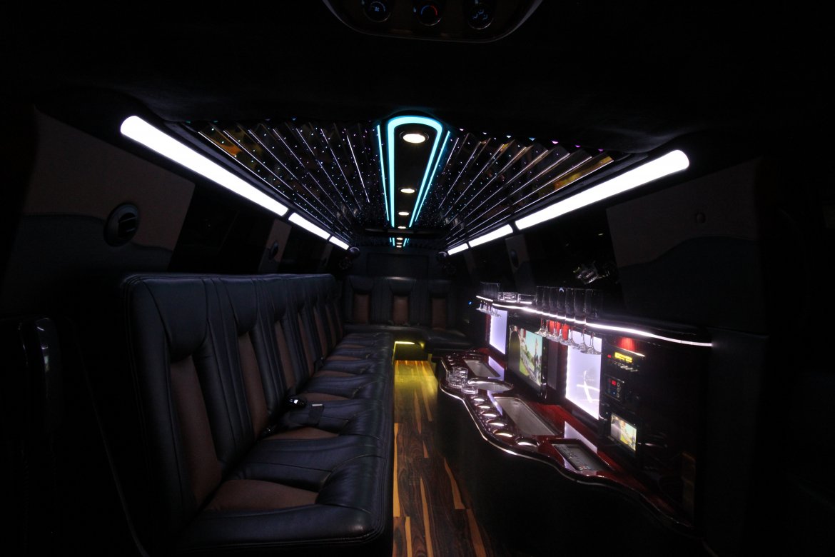 Limousine for Sale in Springfield, MO - Photo 20