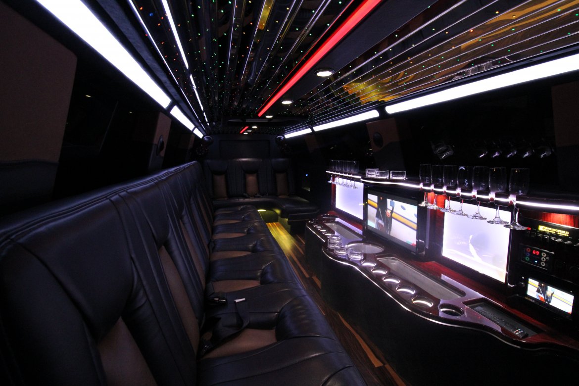 Limousine for Sale in Springfield, MO - Photo 21