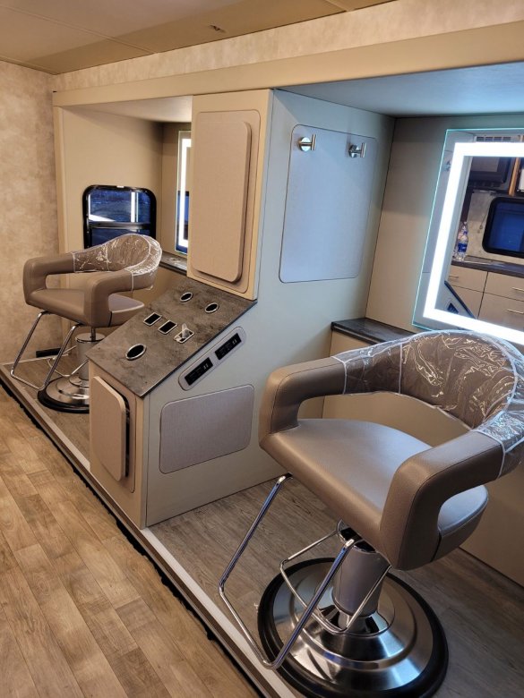 Used 2018 Winnebago Navian Mobile Salon for sale #WS-14252 | We Sell Limos