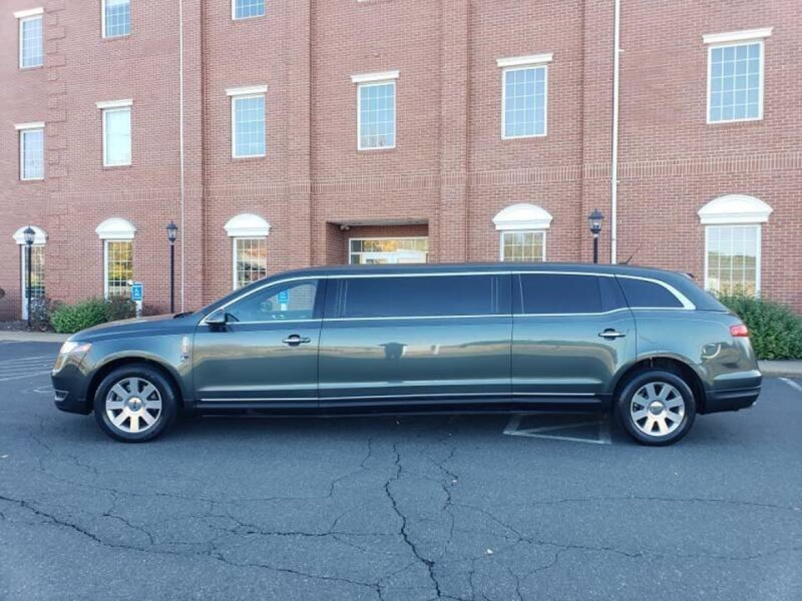 Limousine for Sale in SOUTH WINDSOR, CT - Photo 2