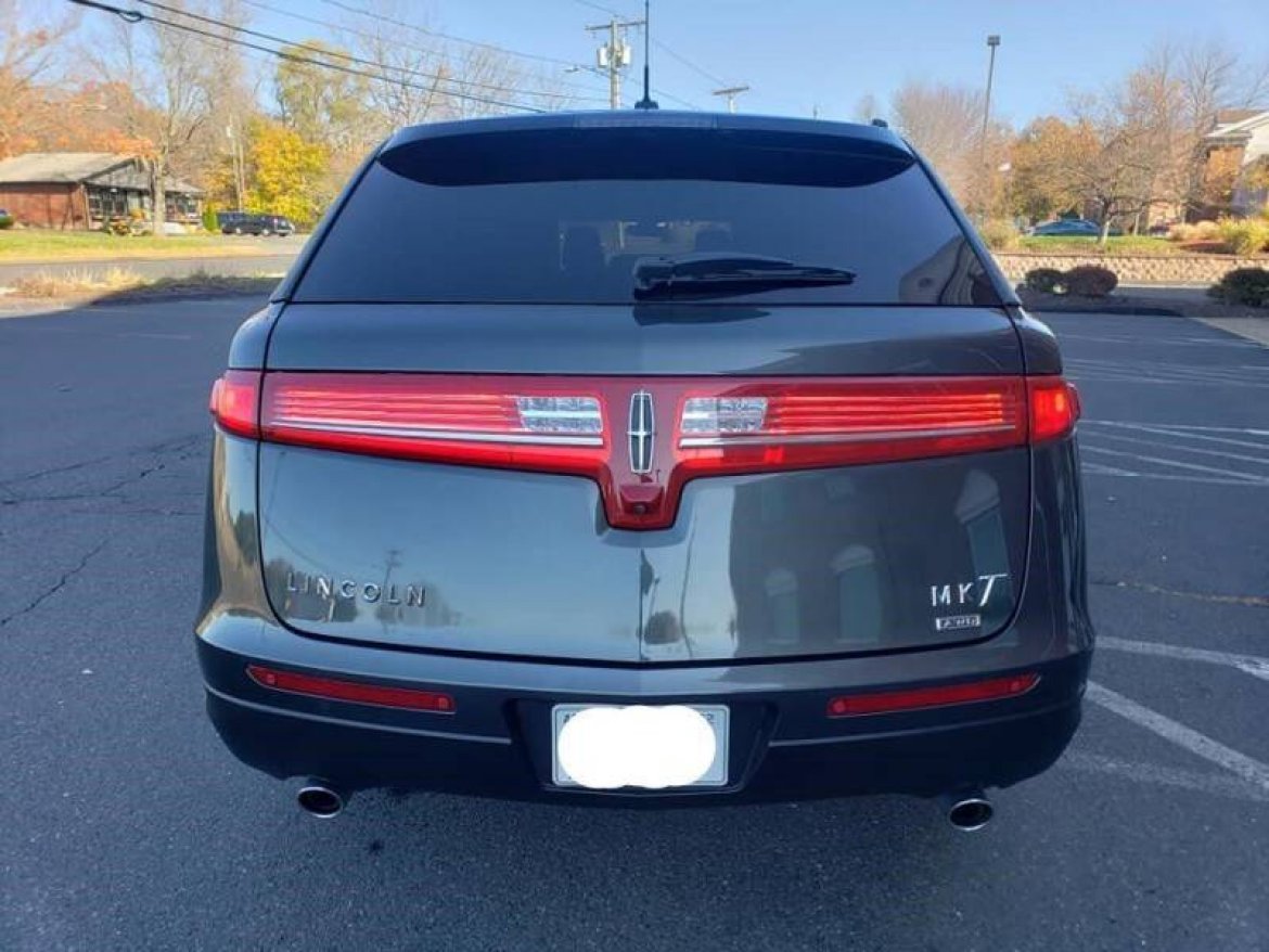 Limousine for Sale in SOUTH WINDSOR, CT - Photo 4