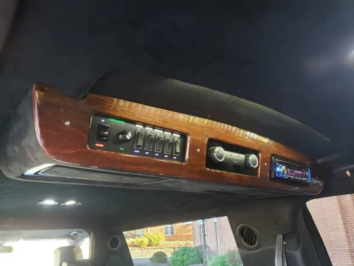 Limousine for Sale in SOUTH WINDSOR, CT - Photo 12