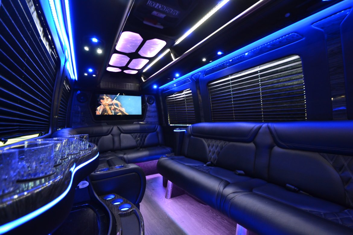 Sprinter for Sale in Morganville, NJ - Photo 17