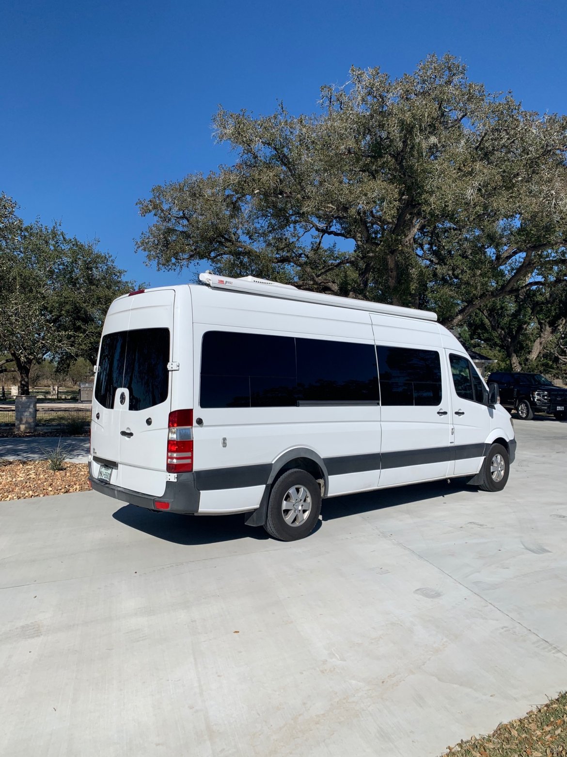 Sprinter for Sale in Cuero, TX - Photo 2