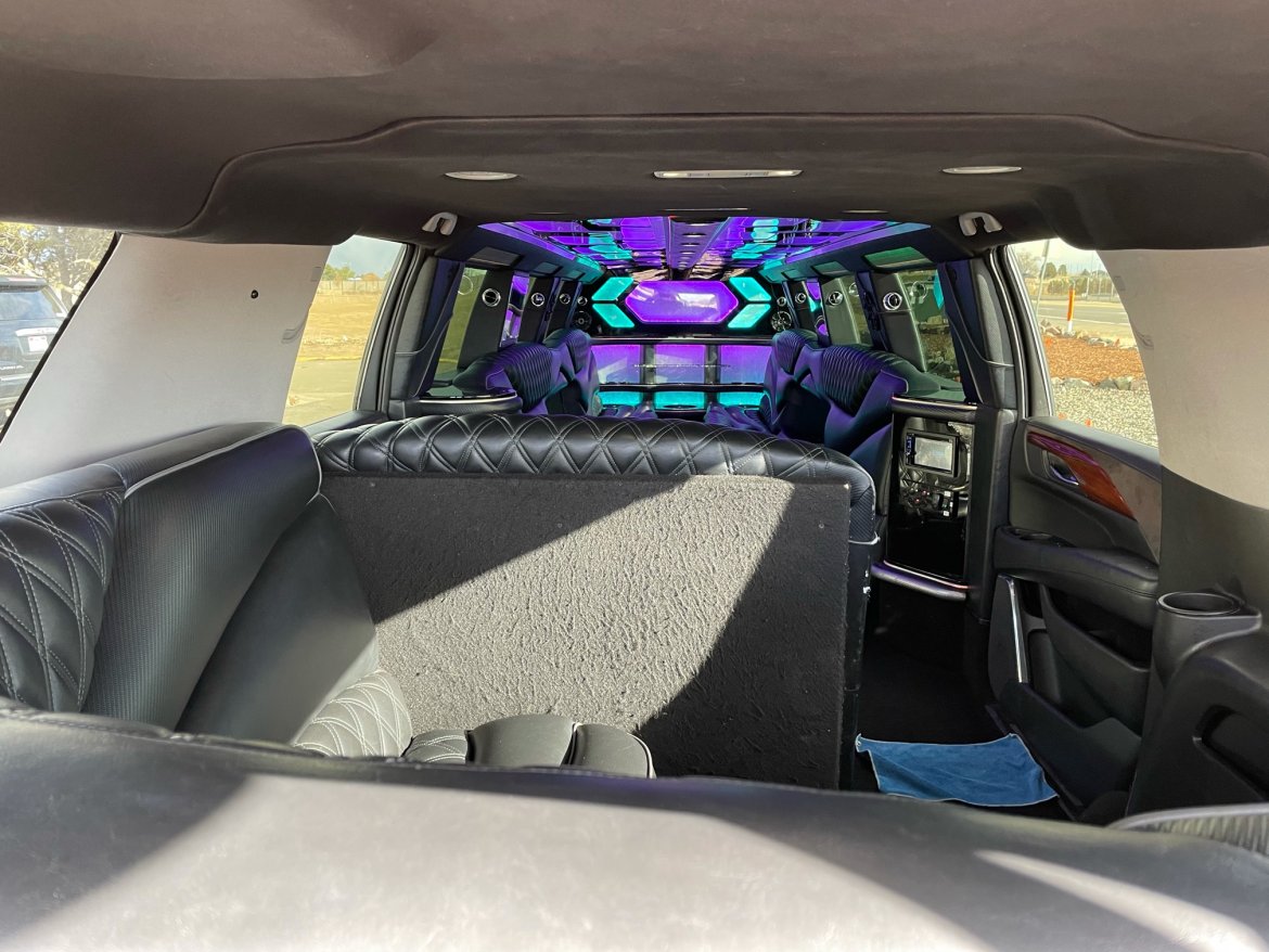 SUV Stretch for Sale in Aurora, CO - Photo 12