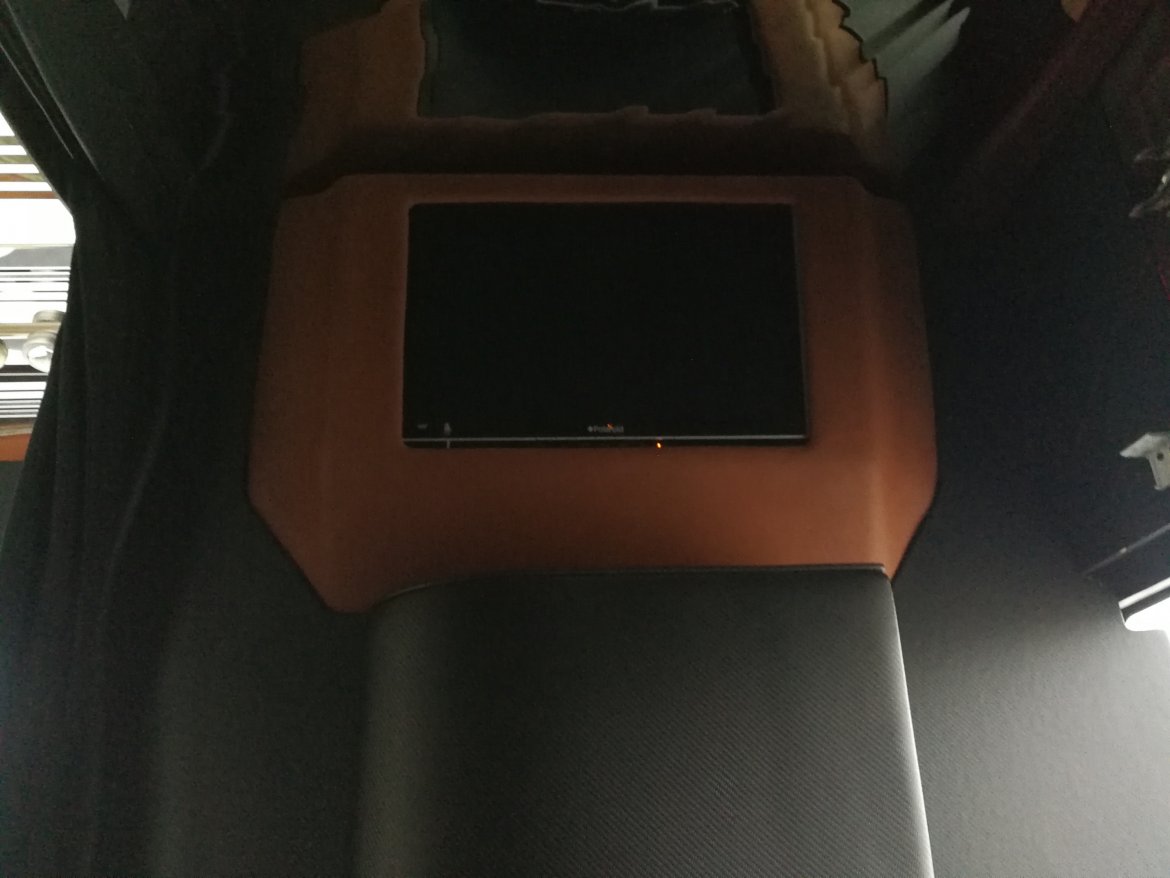 Limo Bus for Sale in Merced, CA - Photo 19
